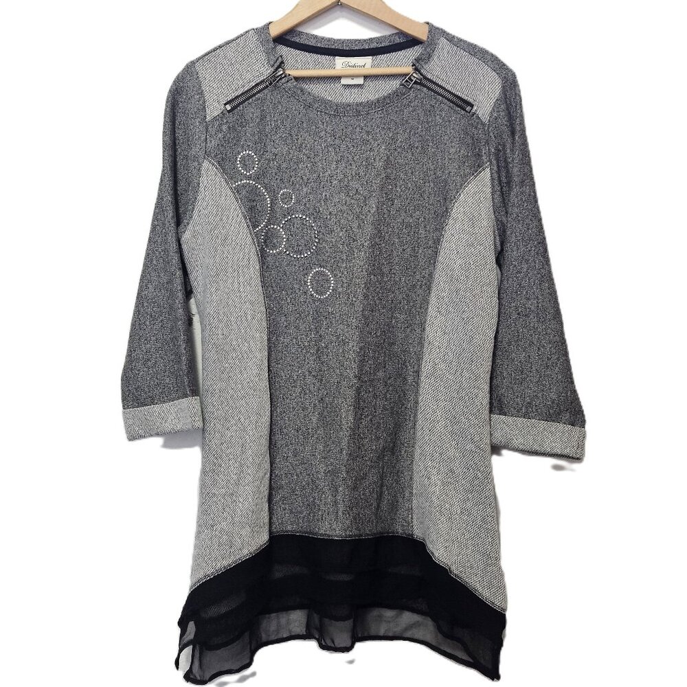 Distinct Zippered Tunic